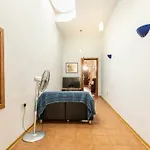 Апартаменты One Lemon Tree Лука