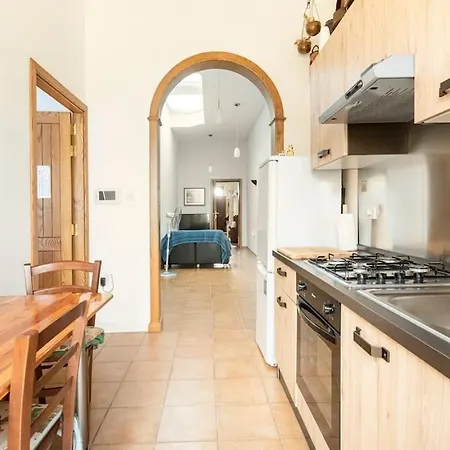 One Lemon Tree Апартаменты Лука