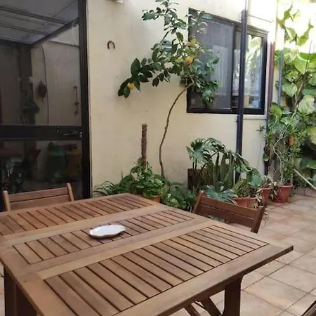 One Lemon Tree Luqa