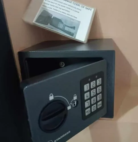 One Lemon Tree * Luqa